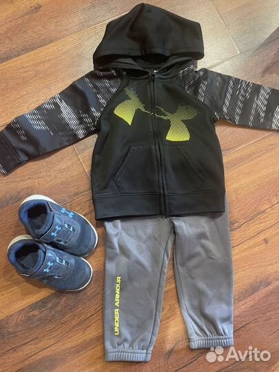 Костюм детский и кроссовки