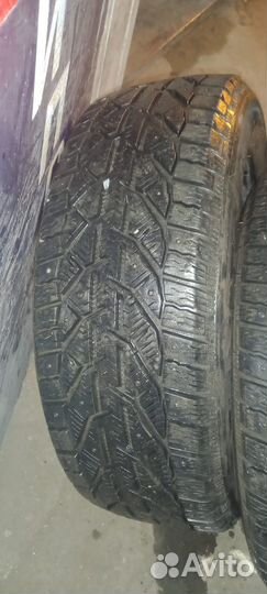 Tigar SUV Ice 215/60 R17 100T