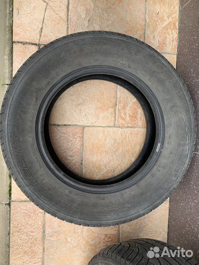 Michelin Pilot Primacy 235/60 R16