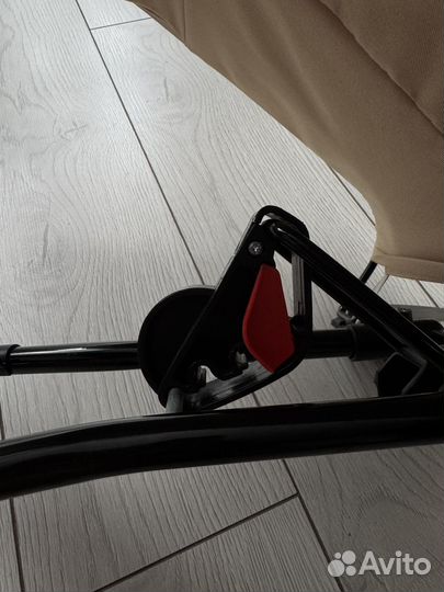 Шезлонг детский