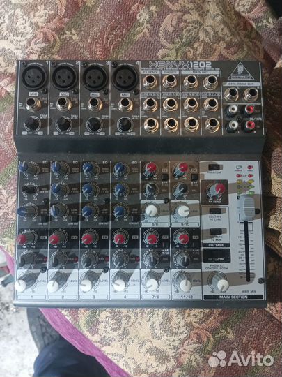 Микшерный пульт