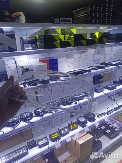 Стекло фары ford focus 2 дорейсталинг комплект