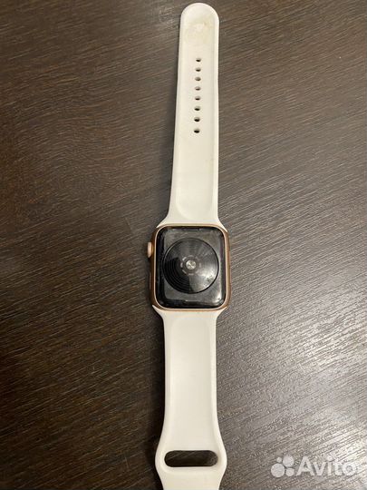 Часы apple watch se 44 mm