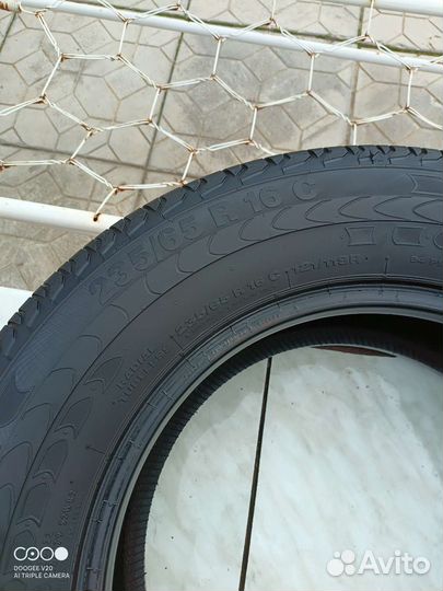 Continental Vanco 2 235/65 R16