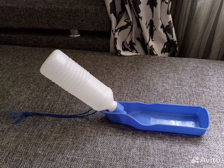 Бутылка для воды для животных