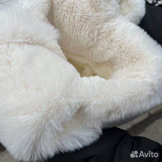 Шапка ушанка женская вязяная на флисе