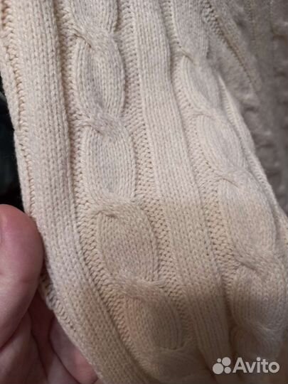 Свитер женский