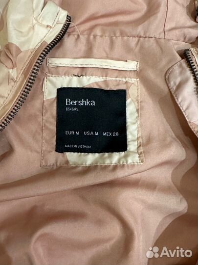 Ветровка женская bershka