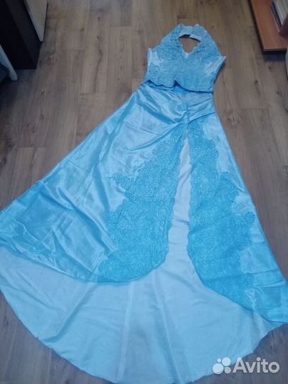 Вечернее бальное платье