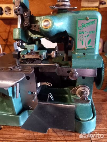 Оверлок промышленный бу