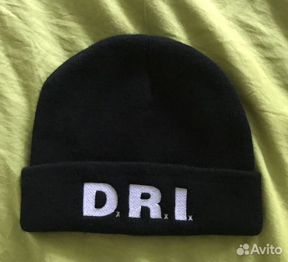 Шапка D.R.I