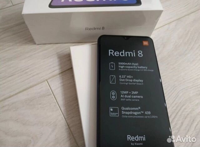 Xiaomi Redmi 8, 4/64 ГБ