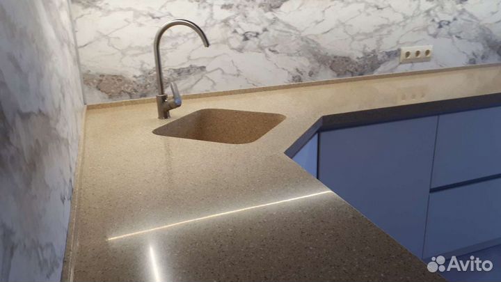 Столешница из искусственного камня