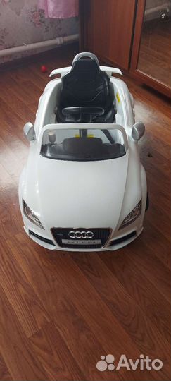 Детский электромобиль audi
