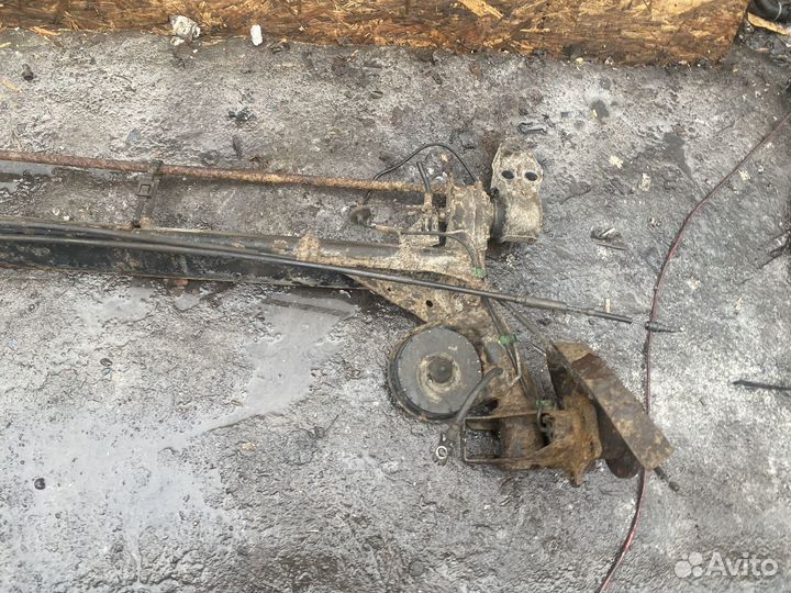 Задняя балка VW Passat B5