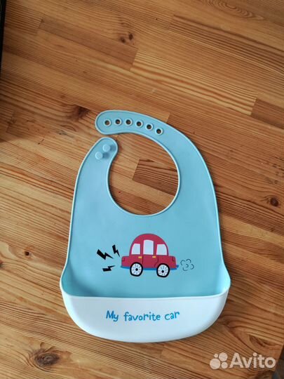 Нагрудник для кормления