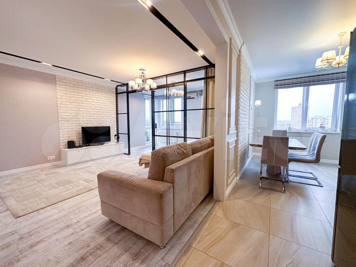 3-к. квартира, 89,3 м², 9/9 эт.