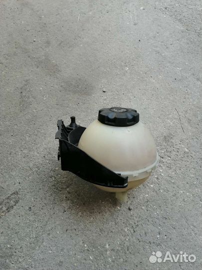 Расширительный бачок BMW 3-Series F30