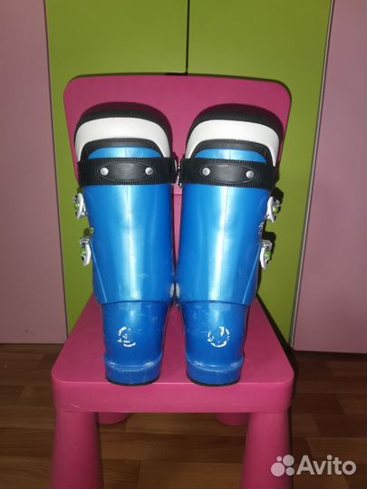 Детские горнолыжные ботинки Lange, размер 24,5