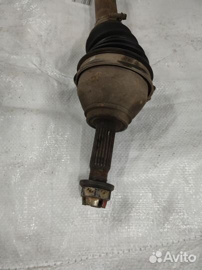 Привод передний Renault Logan 1