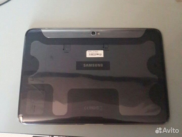 Samsung n-8000