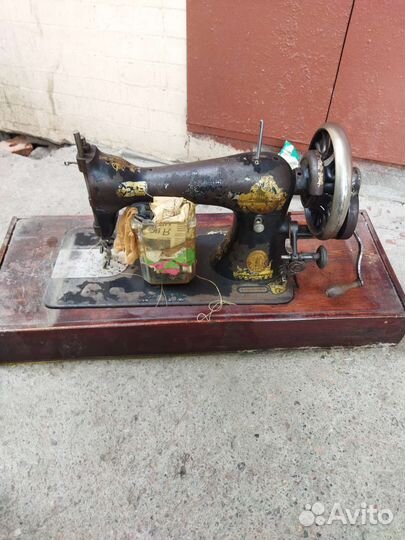 Швейная машинка singer ручная