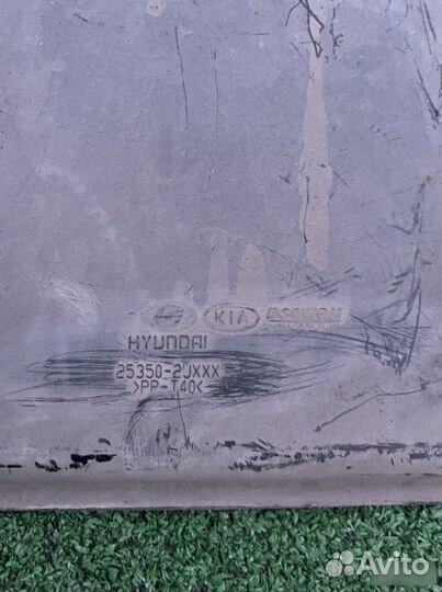 Диффузор вентилятора радиатора Kia Mohave HM D6EA