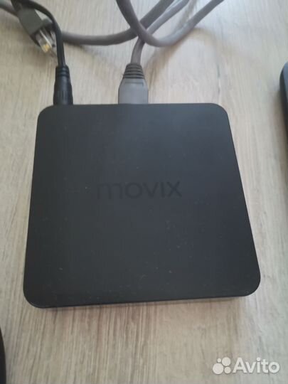 TV приставка movix pro uhd300x2g