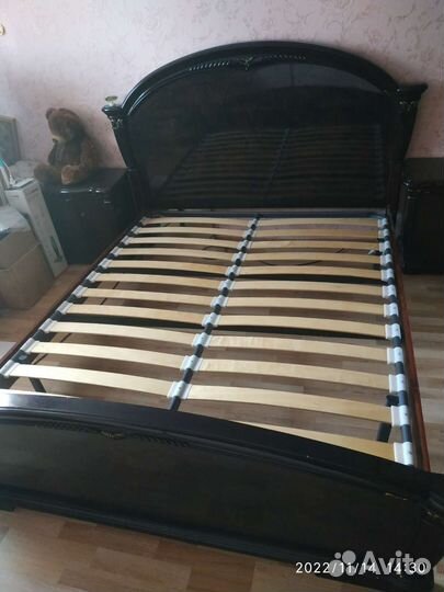 Кровать двухспальная