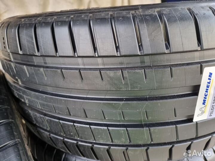 Michelin Pilot Sport 5 225/45 R17 94Y