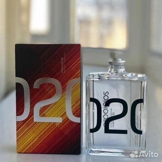 Туалетная вода молекула 02