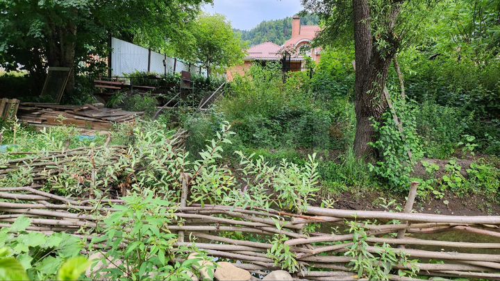 Дом 200 м² на участке 8 сот.