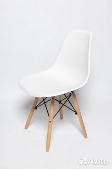 Стулья Eames Новые