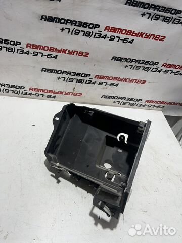 Корпус блока предохранителей Peugeot 206