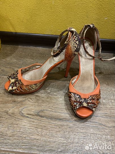 Босоножки 37 (38) размер из натуральной кожи