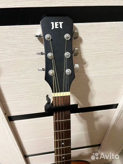 Продам гитару