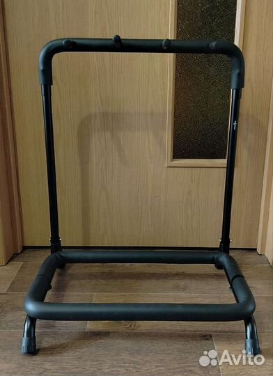 Подставка для трех гитар