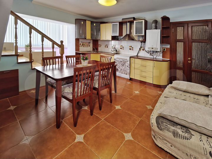 3-к. квартира, 87 м², 6/7 эт.