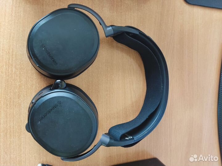 Steelseries Arctis Pro Wireless