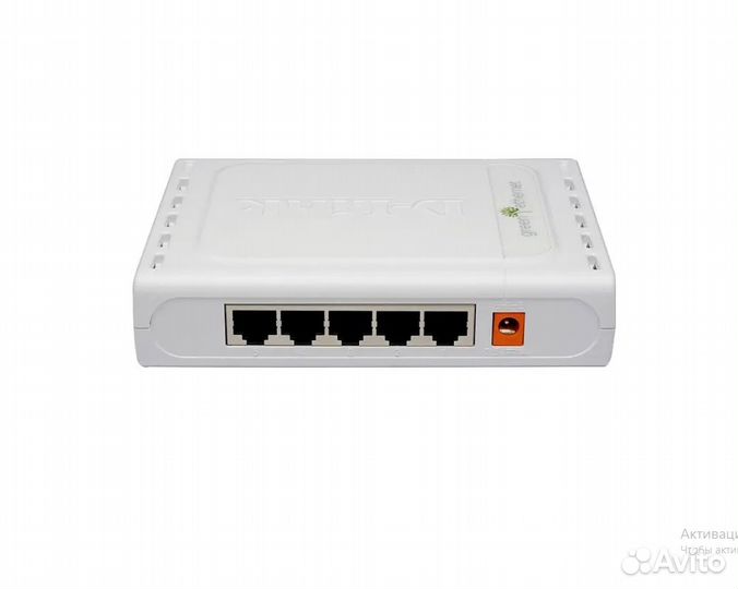 Гигабитный коммутатор D-Link