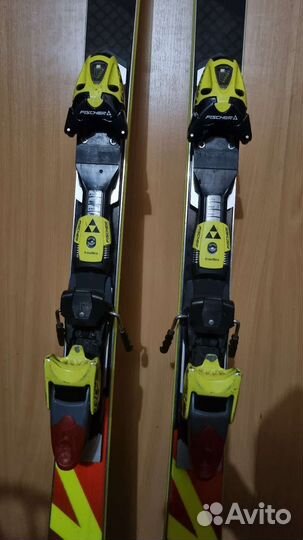 Горные лыжи Fischer Rc4 The Curv