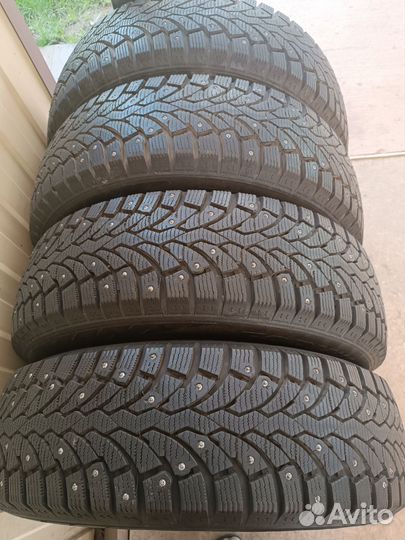 Pirelli Formula Ice 205/65 R16 99T