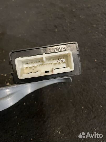 Блок управления стеклоояистителем Camry 40