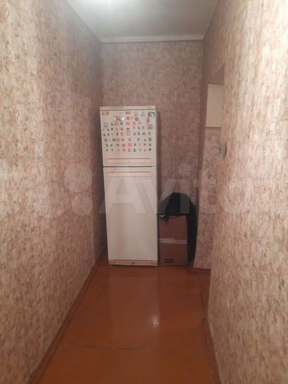 Комната 14 м² в 4-к., 1/2 эт.