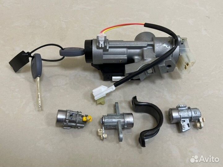 Замок зажигания Тагаз Вега C100