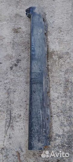 Накладка порога правая на Audi A8 D3