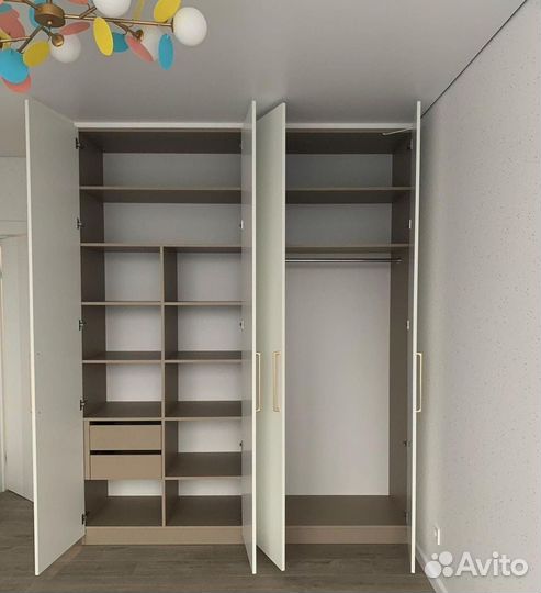 Черный шкаф