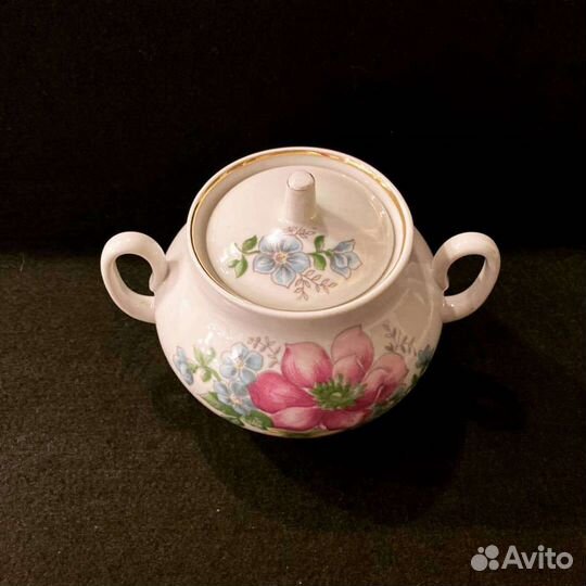 Сахарница фарфоровая 