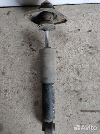 Амортизатор газомасляный задний Nissan Teana J31