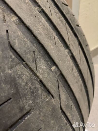 Bridgestone Turanza T005 225/55 R17